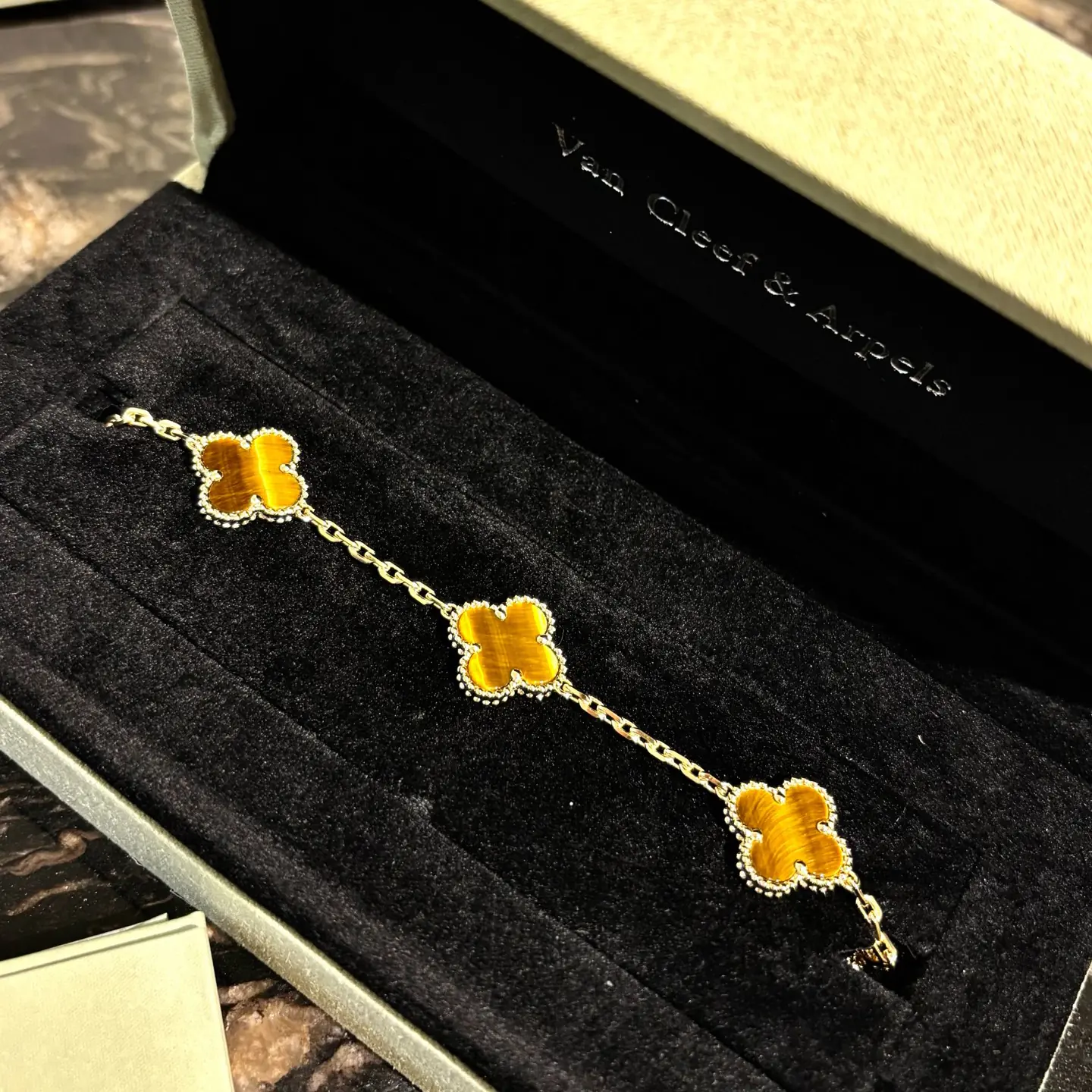 Van Cleef & Arpels Alhambra Bracelet - Gold