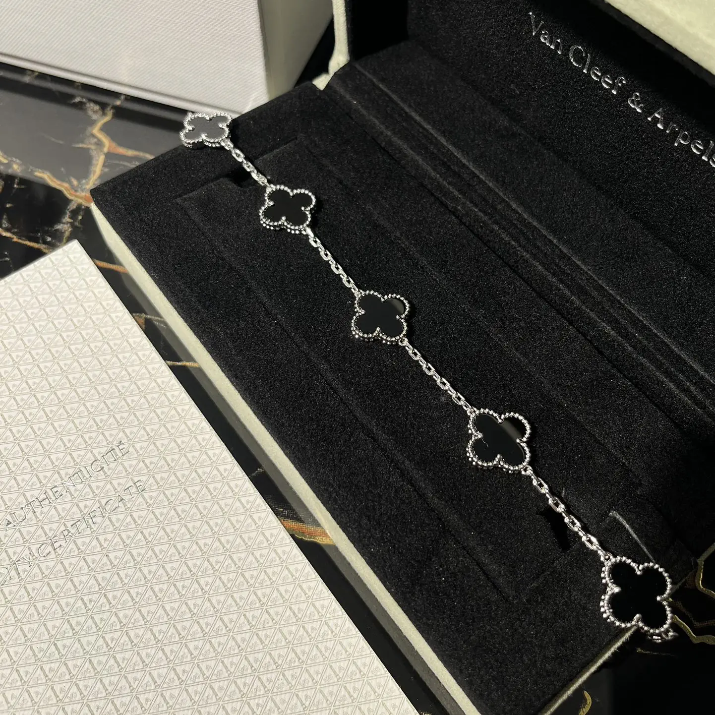 Van Cleef & Arpels  Bracelet